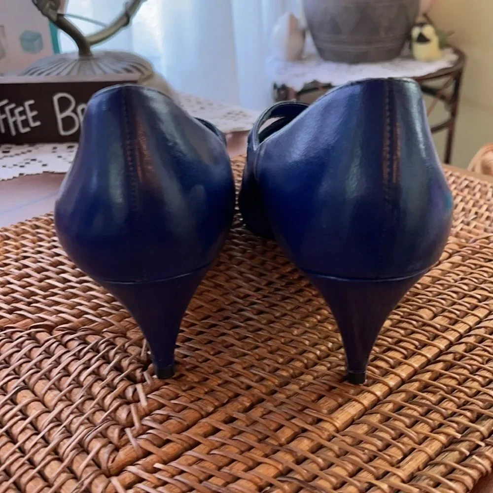 *Naturalizer* Sz 8.5 Purple/Blue Strappy Heels
